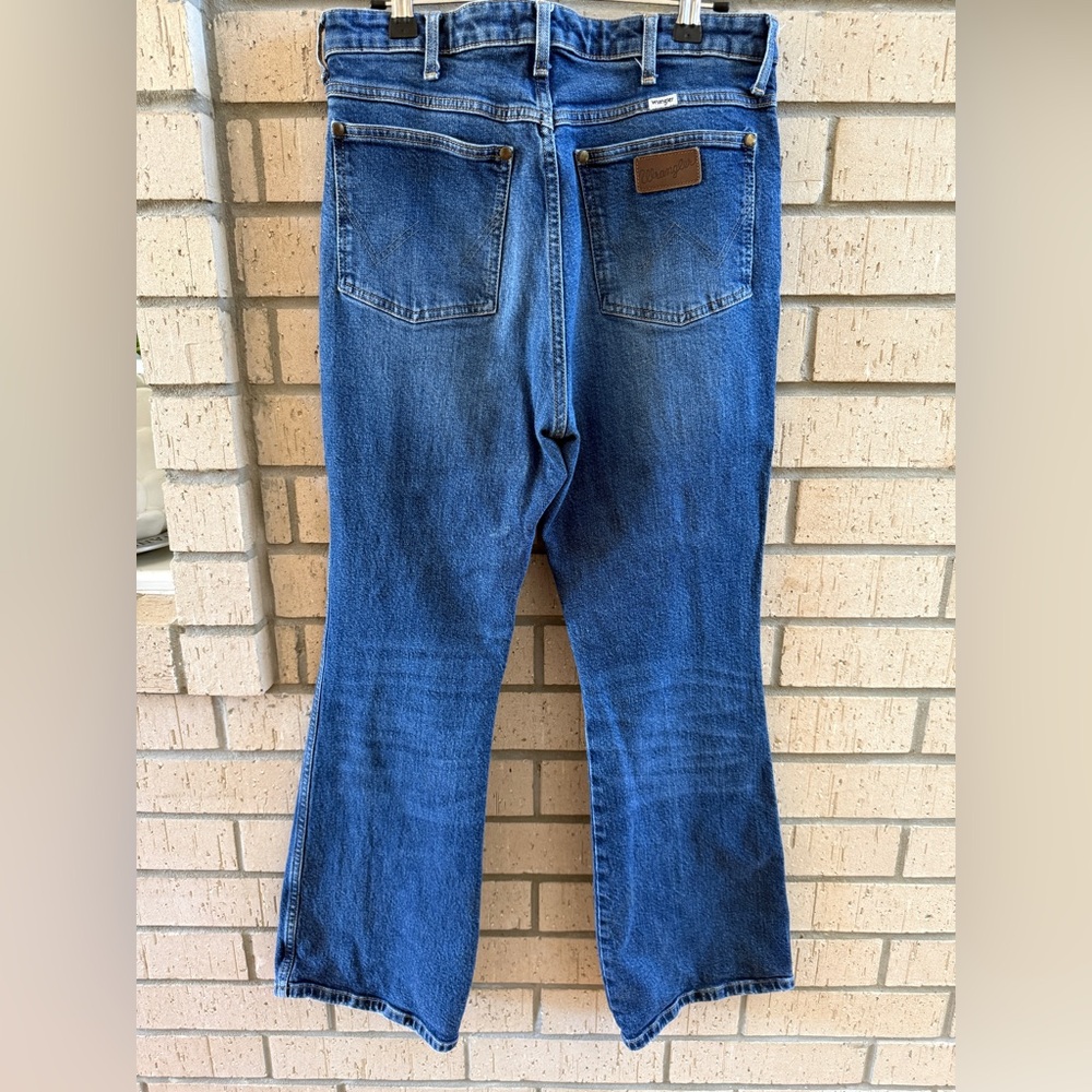 Wrangler Women’s Westward High Waist Bootcut Flattering Cowgirl Boho Jeans 30